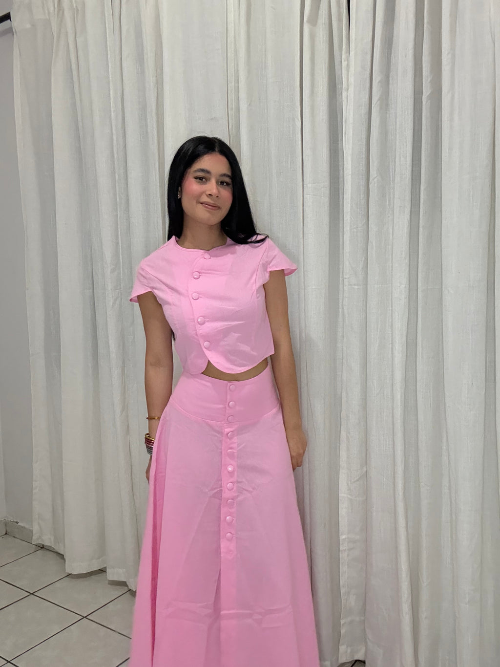 Traje Rosa