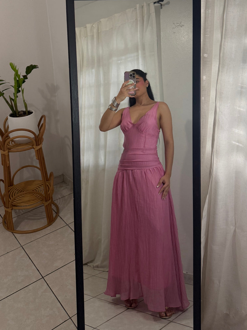 Traje Rosa